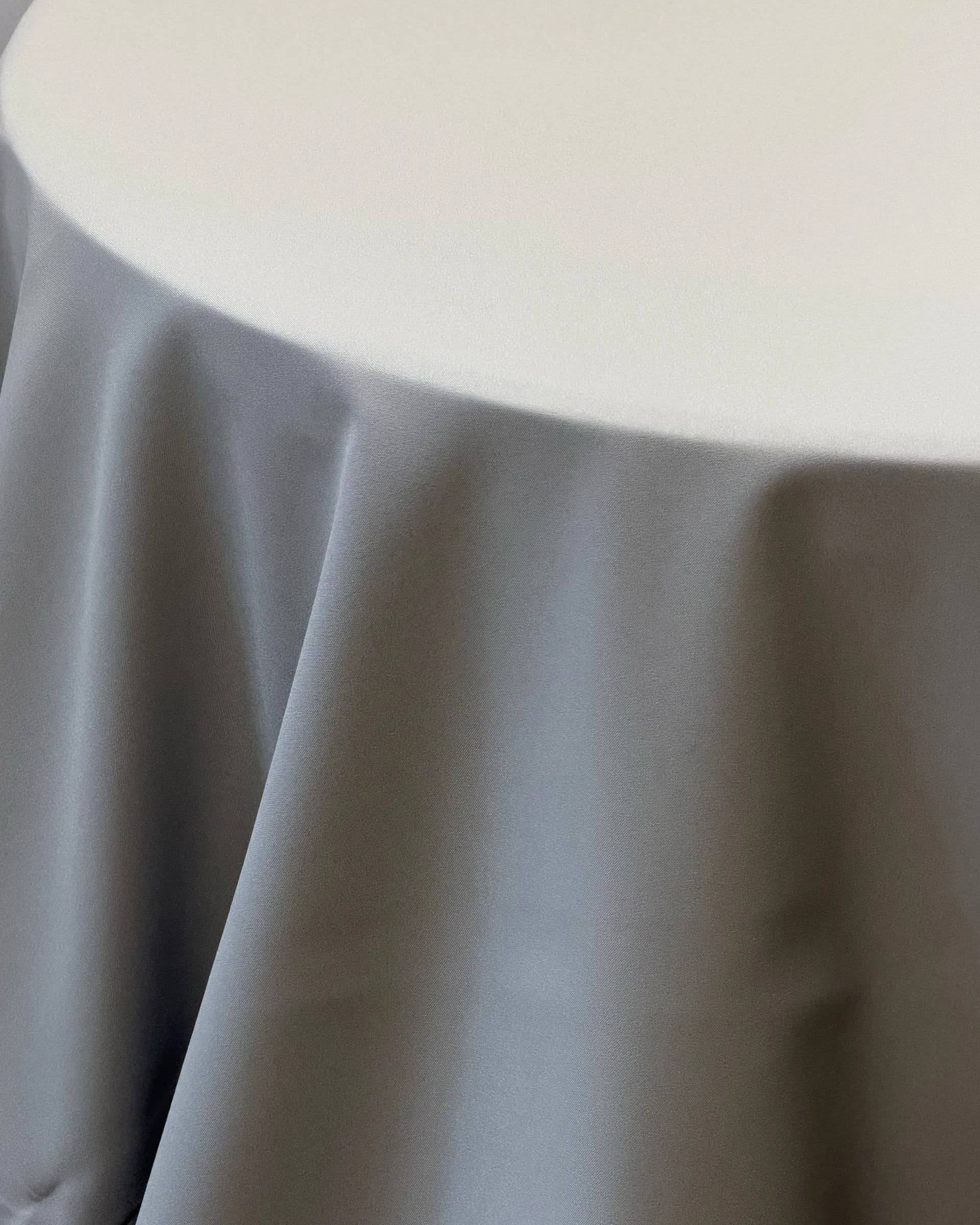 Light grey (silver) 2.6m round tablecloth rental